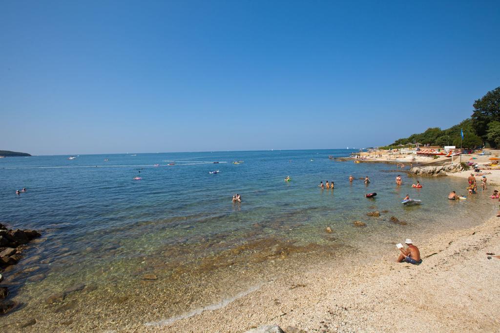 Mobile Homes Comfort Capri Bijela Uvala Mugeba Kültér fotó