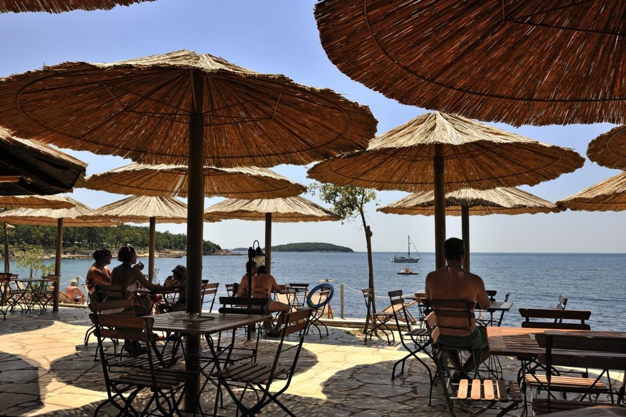 Mobile Homes Comfort Capri Bijela Uvala Mugeba Kültér fotó